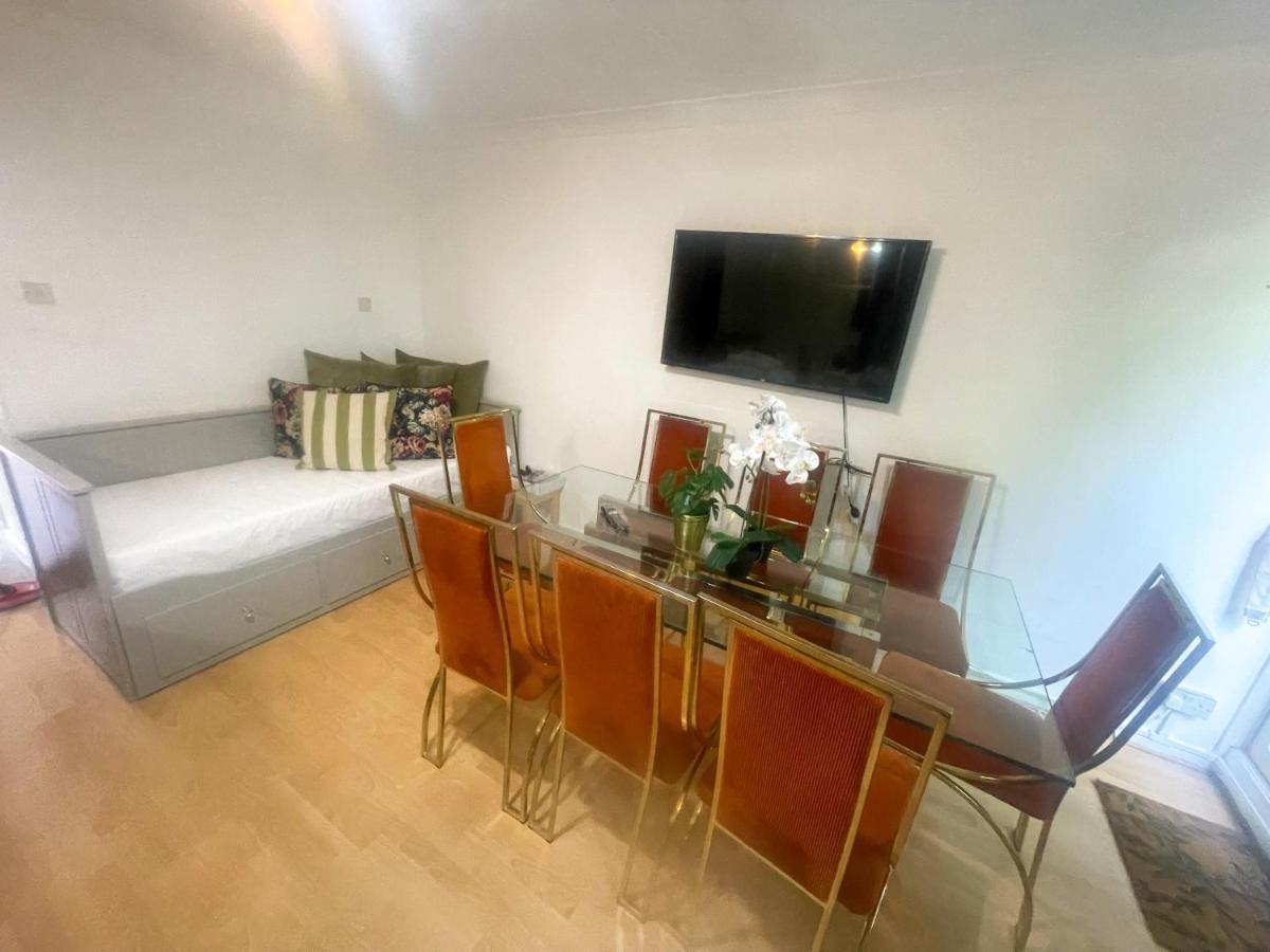 91 Stanhope Street Hotel ลอนดอน ภายนอก รูปภาพ